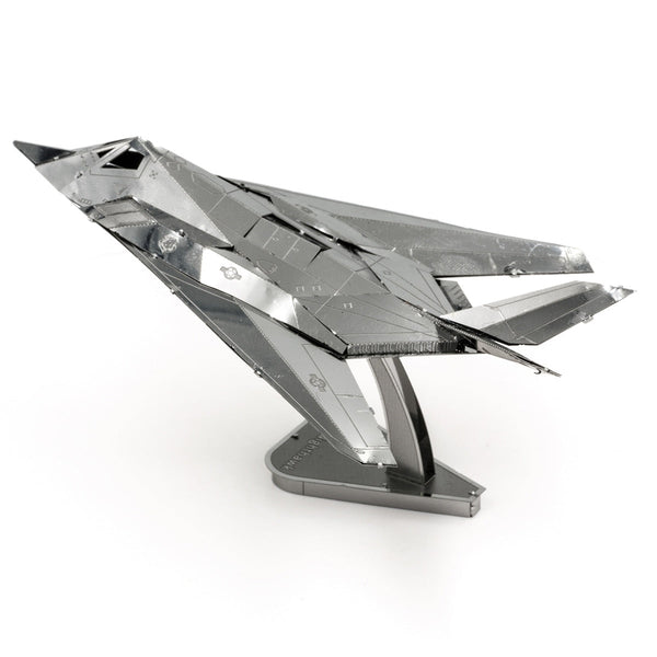F-117 Nighthawk Metalen Bouwpakket - Stealthvliegtuig