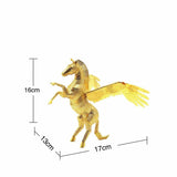 Het Pegasus Metalen Bouwpakket (Goud of Zilver) van SlimSpul nederland b.v. is een mythisch gevleugeld paard van 16 cm hoog, 13 cm lang en met een vleugelspanwijdte van 17 cm, geïnspireerd door de Griekse mythologie.