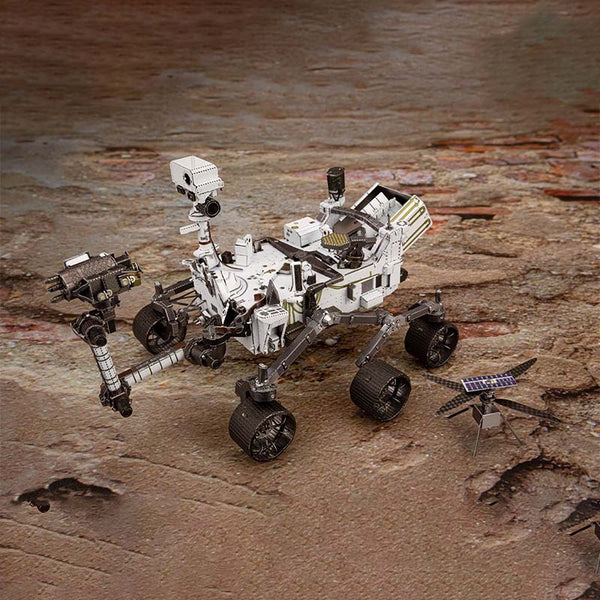 De SlimSpul nederland b.v. Mars Rover & Helicopter Metalen Bouwpakket - Ruimtevaart Exploratie Set is een gedetailleerd model met een rover met camera's en een drone op zonne-energie, ideaal als inspirerend ruimtevaart displaymodel.