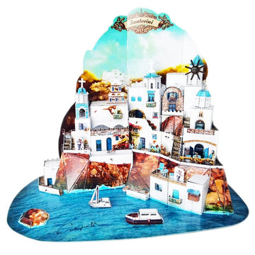 Compleet Santorini metalen stadsgezicht met witte klifhuizen, blauwe koepels, windmolen, rotsen en boten