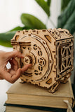 WoodTrick Geared Safe – Houten Kluis Bouwpakket met Cijferslot