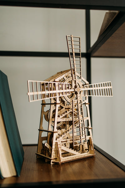 WoodTrick Windmill – Houten Molen Bouwpakket met Motor