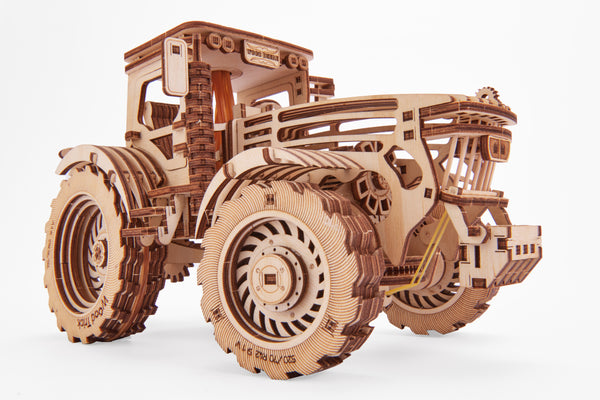 WoodTrick Tractor – Technisch Bouwpakket met Versnellingen