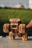 WoodTrick Monster Truck – Auto Bouwpakket met Veermotor