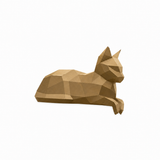 Liggende kat met pootjes vooruit in gedempt warm champagnegoud cardstock