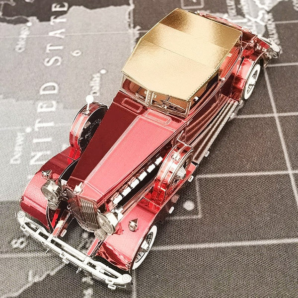 1934 Packard Twelve Convertible Metalen Bouwpakket - sfeerfoto van het opgebouwde model