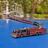 Amerikaanse Brandweerwagen Metalen Bouwpakket - Uitschuifladder - alternatief zijaanzicht van het opgebouwde model