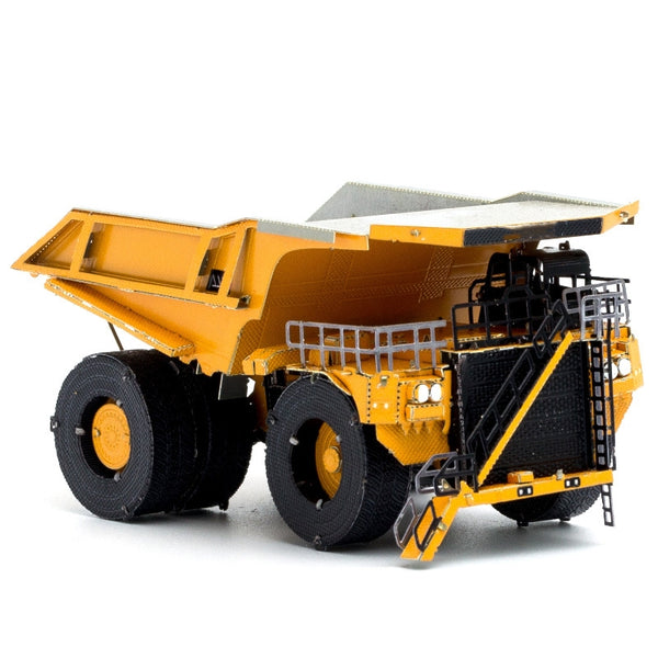 Mijnbouwtruck Metalen Bouwpakket - Reuzenkiepwagen - sfeerfoto van het opgebouwde model