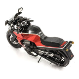 Kawasaki GPz900R Metalen Bouwpakket - Rode Motorfiets - alternatief zijaanzicht van het opgebouwde model
