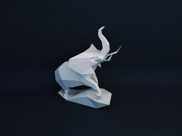 Grijze olifant op hoekige rots als 3D papiermodel van schuin voren