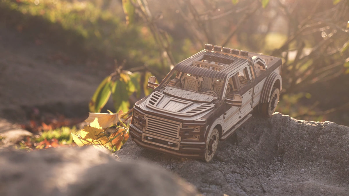 WoodTrick Full-size Pickup Truck - houten Amerikaanse pickup - productvideo