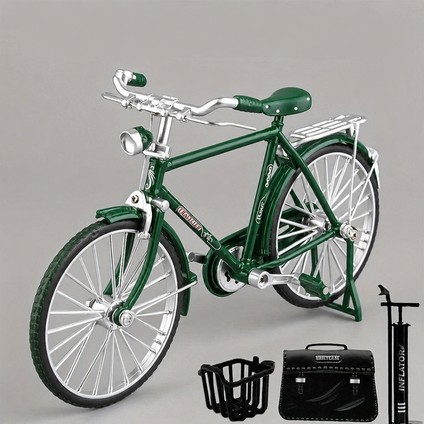 Groene stadsfiets als metalen bouwpakket op schaal 1:10 met koplamp, bagagedrager, mandje, tas en fietspomp