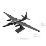 De Vliegtuigen & Apollo Raket Metalen Bouwpakketten van SlimSpul nederland b.v. is een zwart model militair verkenningsvliegtuig, ideaal voor verzamelaars, met een spanwijdte van 20,06 cm (7,9 inch), een lengte van 4,7 inch en een hoogte van 2,4 inch op de displaystandaard.